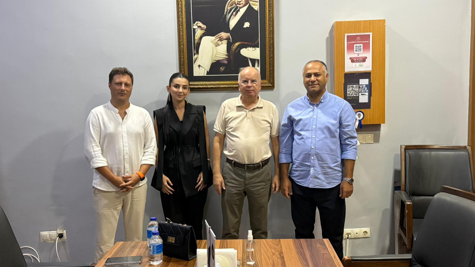 Kemer’de Hayvan Dostları İçin Duygusal Konser121