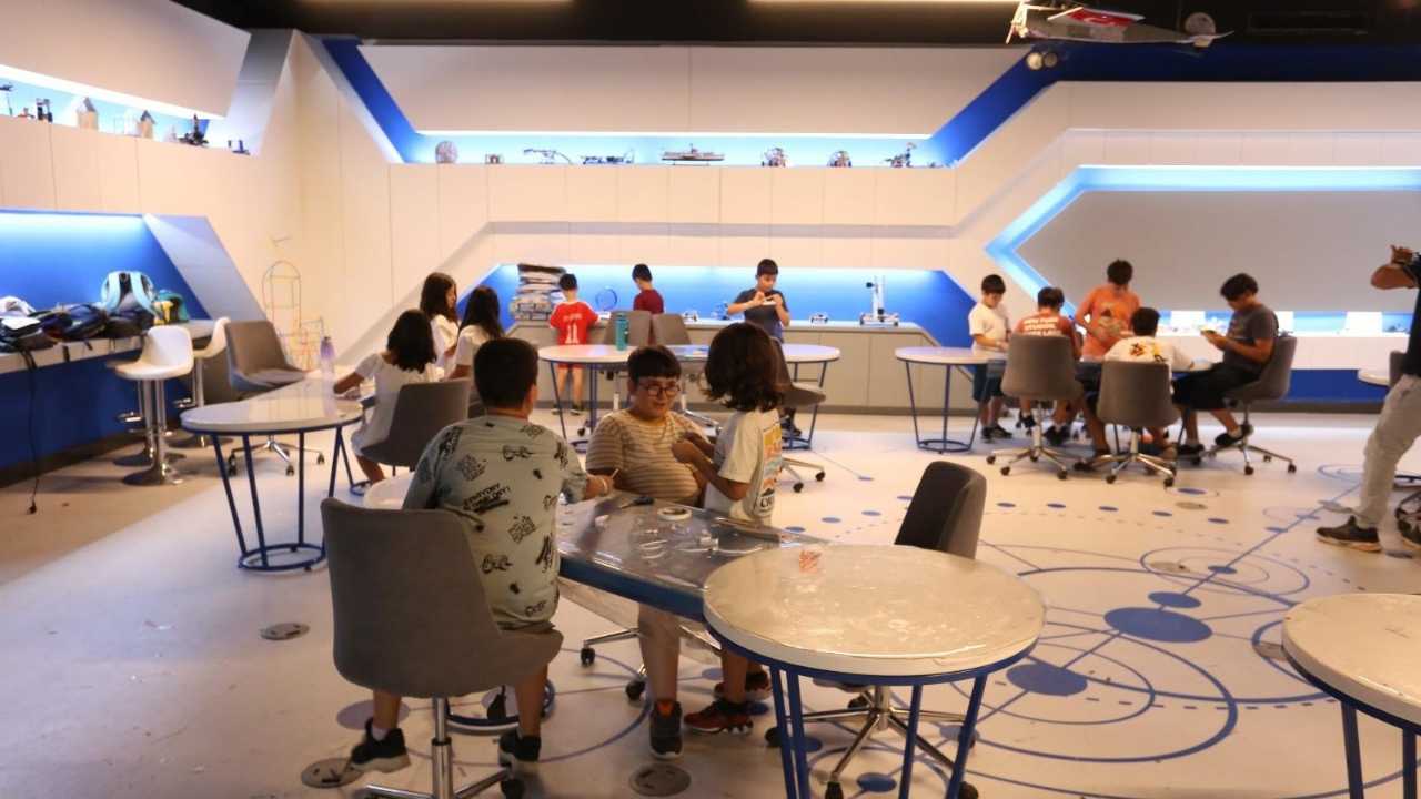 Kepez’de Çocuklar Bilimle Düşünmeyi Öğreniyor 3