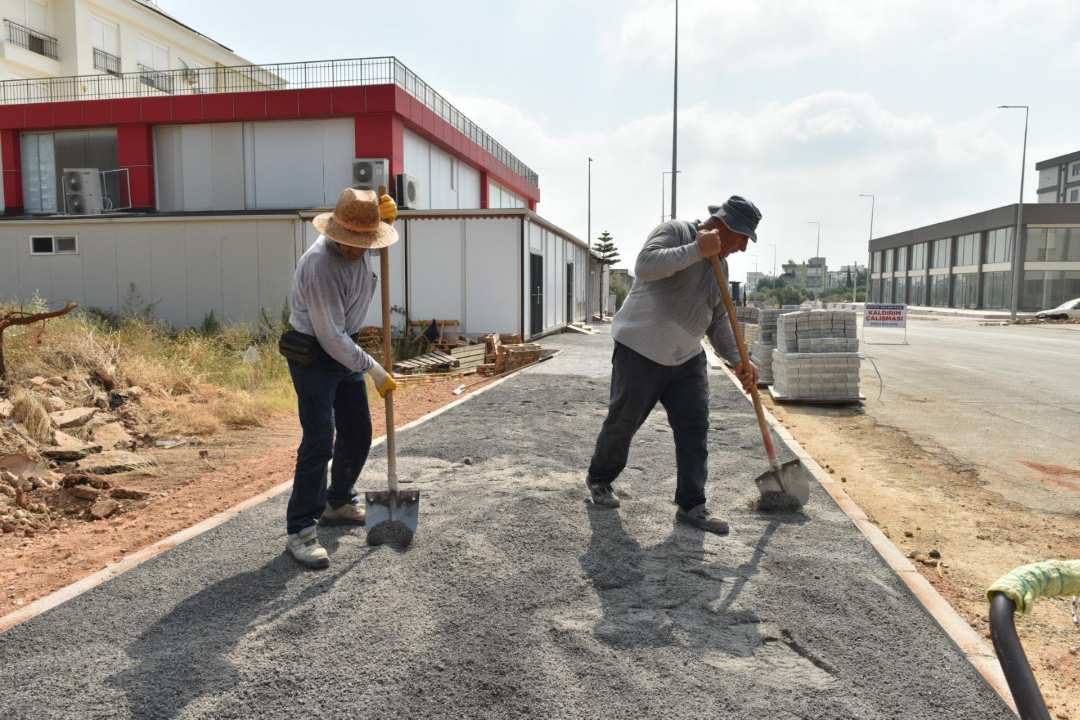 Kepez'de O Cadde Baştan Sona Yenileniyor 1