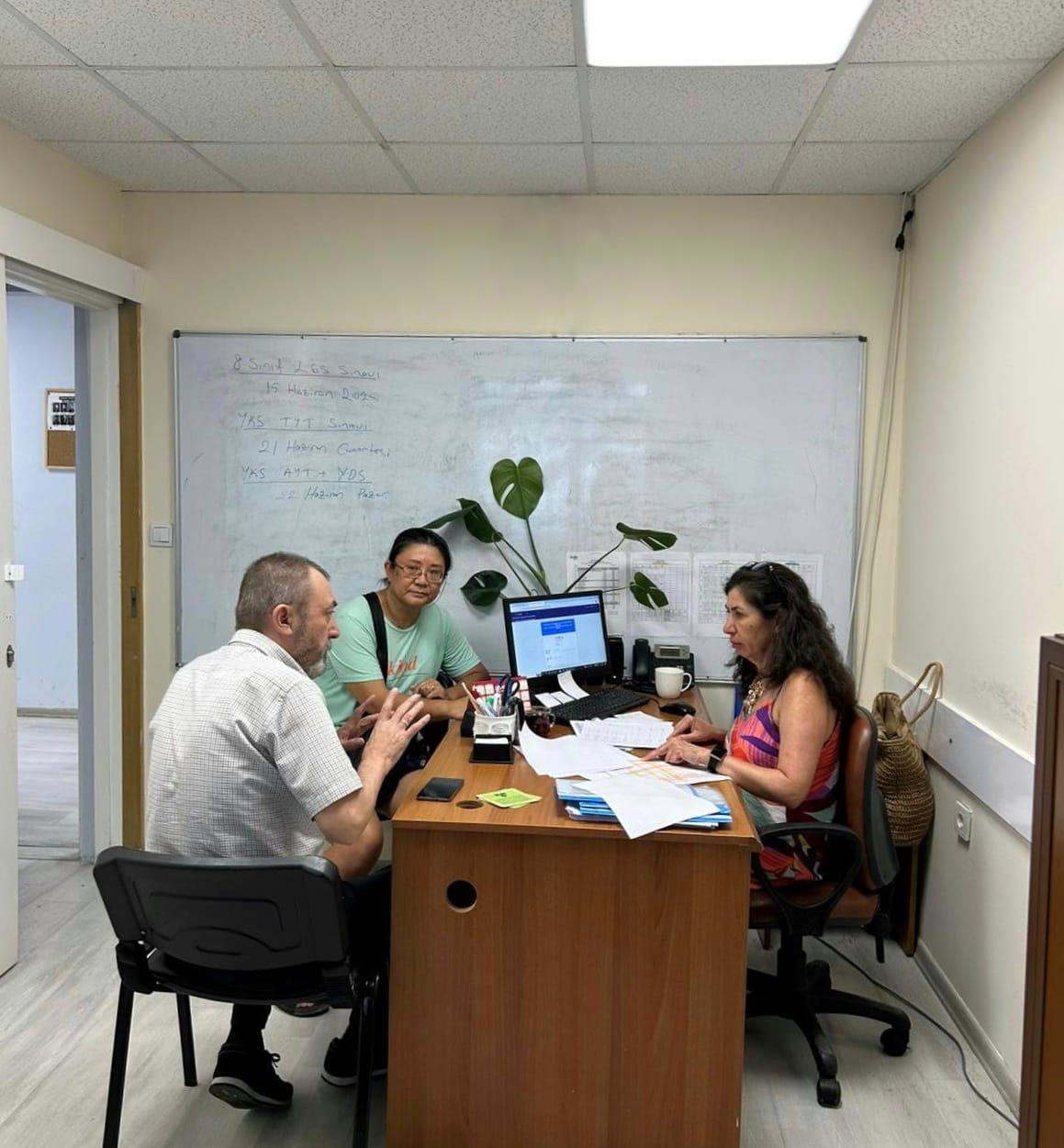 Lgs Terci̇hleri̇nde Gençleri̇n Adresi̇ Konyaalti Beledi̇yesi̇ (1)