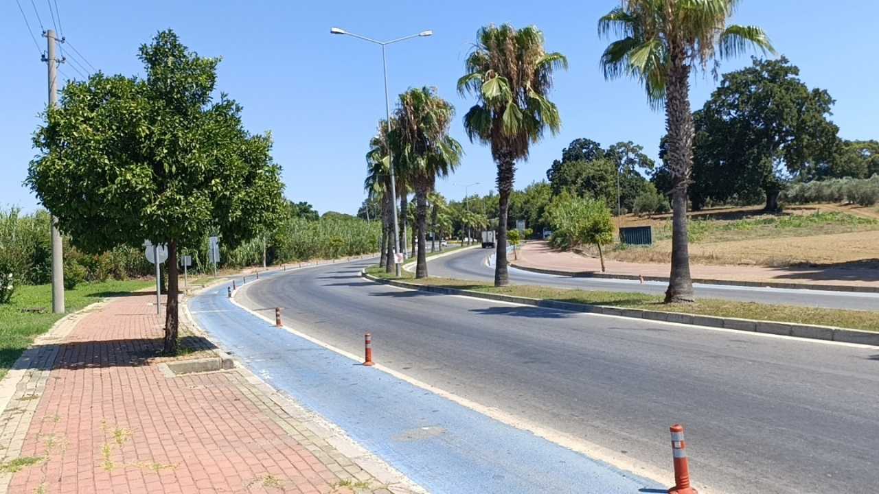 Manavgat Sorgun’da Takla Atan Araçta 4 Yaralı4