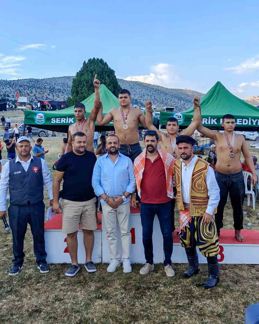 Manavgatlı Güreşçiler Isparta’dan Madalyalarla Döndü12