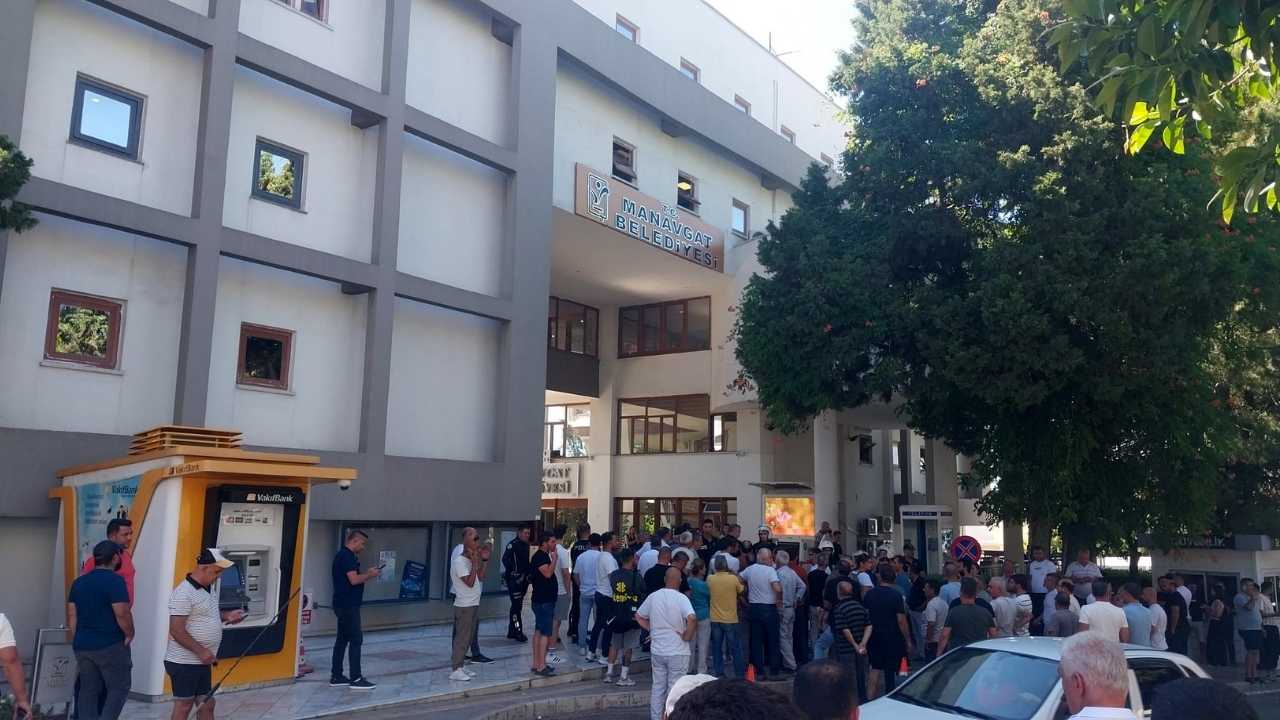Manavgat’ta İtirafçı Belediye Başkan Yardımcısı Tutuklandı 2