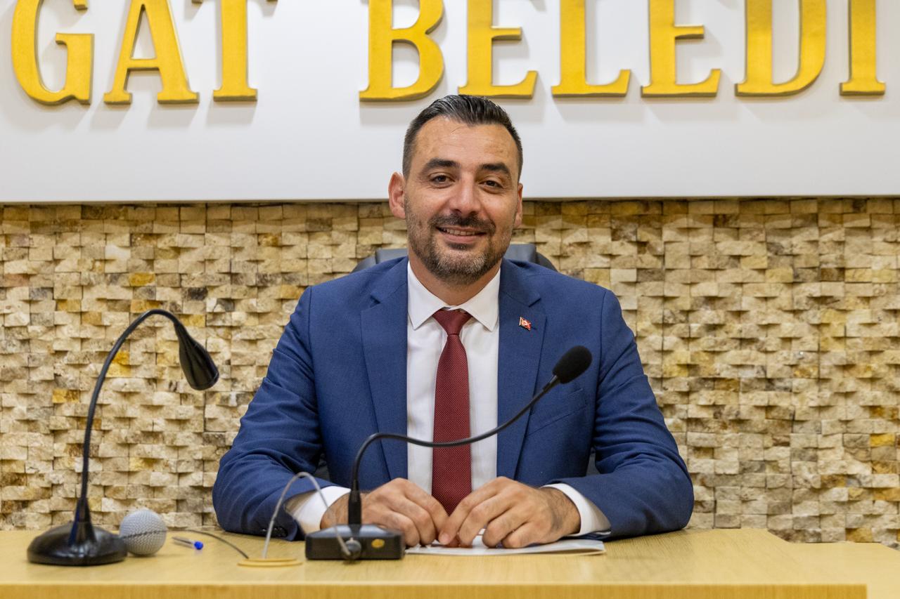 Mehmet Çiçek1