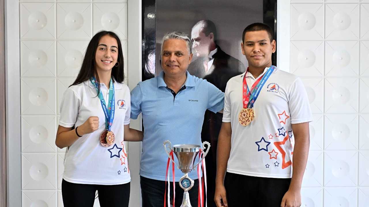 Muratpaşa’nın Şampiyon Boksörleri Avrupa Yolunda 2