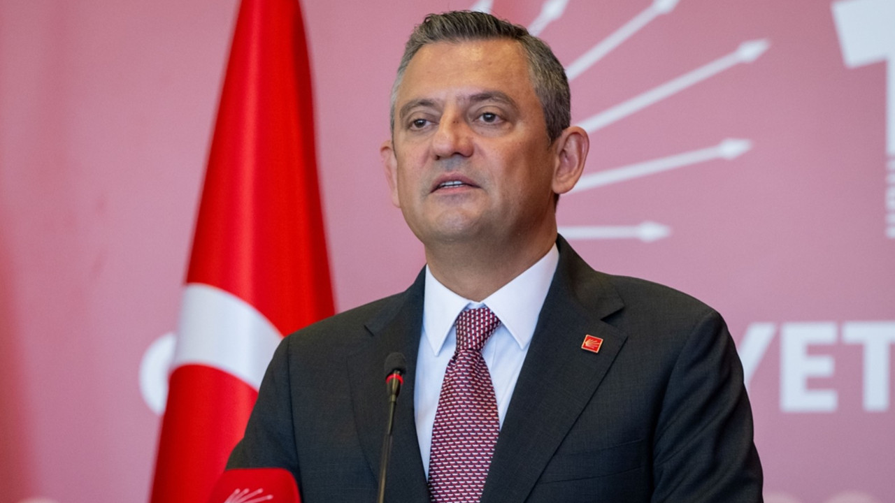 Özgür Özel’den Gözaltına Alınan Muhittin Böcek'e Destek!