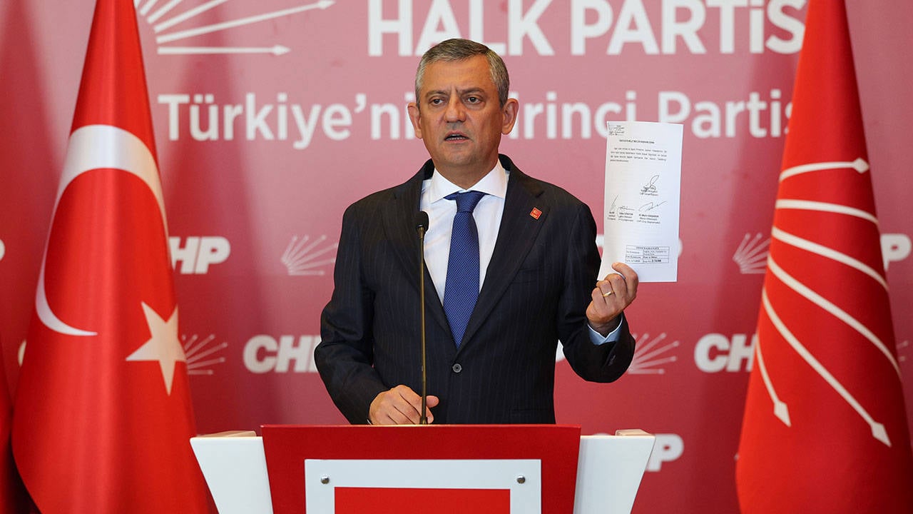 Özgür Özel'den Muhittin Böcek'in Tutuklanmasına Tepki!