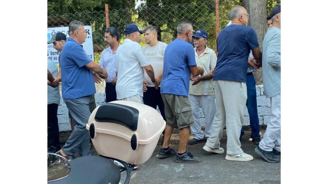 Serik'te Cumalı Mahallesi Eski Muhtarı Rıfat Özkul'a Son Veda 2