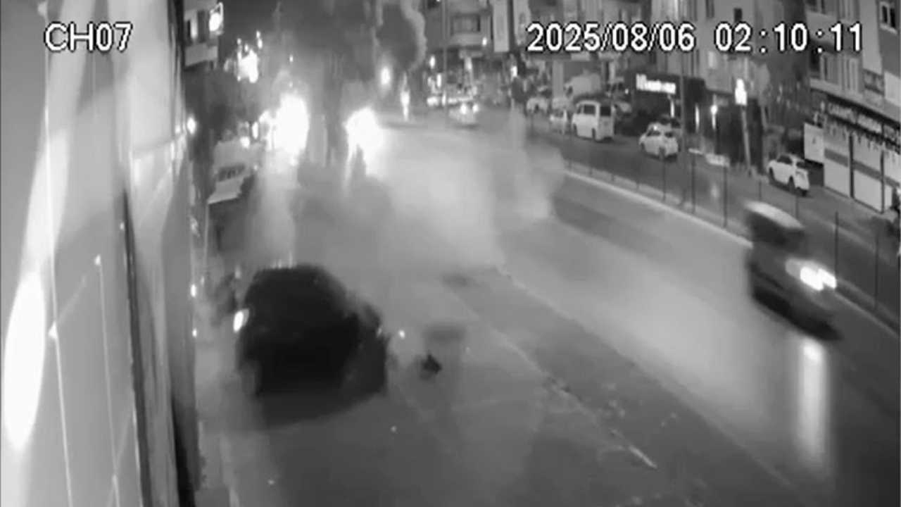 alanyada-hem-alkollu-hem-ehliyetsiz-surucu-dukkana-girdi3.jpg