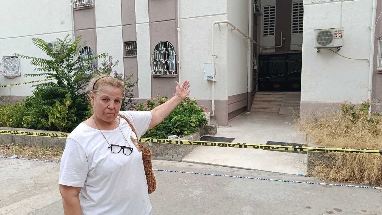 Adana Çukurova’da 3 Katlı Apartmanın Merdiveni Çöktü4