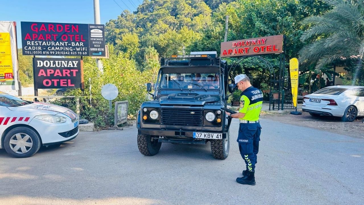 Antalya’da Safari Araçları Kontrolde (1)