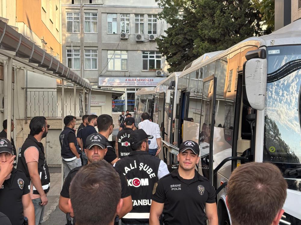 İBB 9.Dalga Operasyonunda Antalya Dahil 6 İlde Gözaltına Alınan 24 Kişi Adliyede
