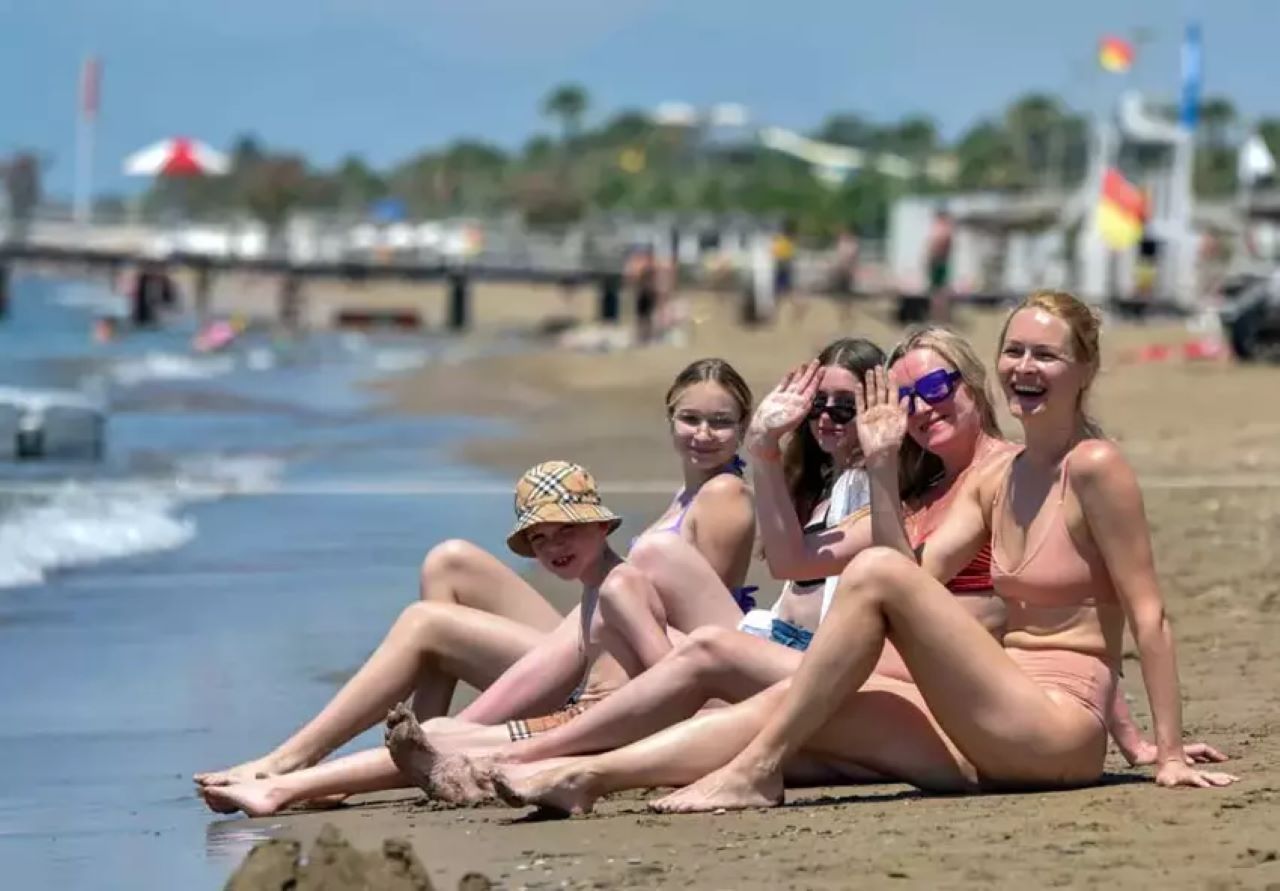 Rus Turistlerin Rotası Değişti! Artık Antalya'yı Tercih Etmiyorlar