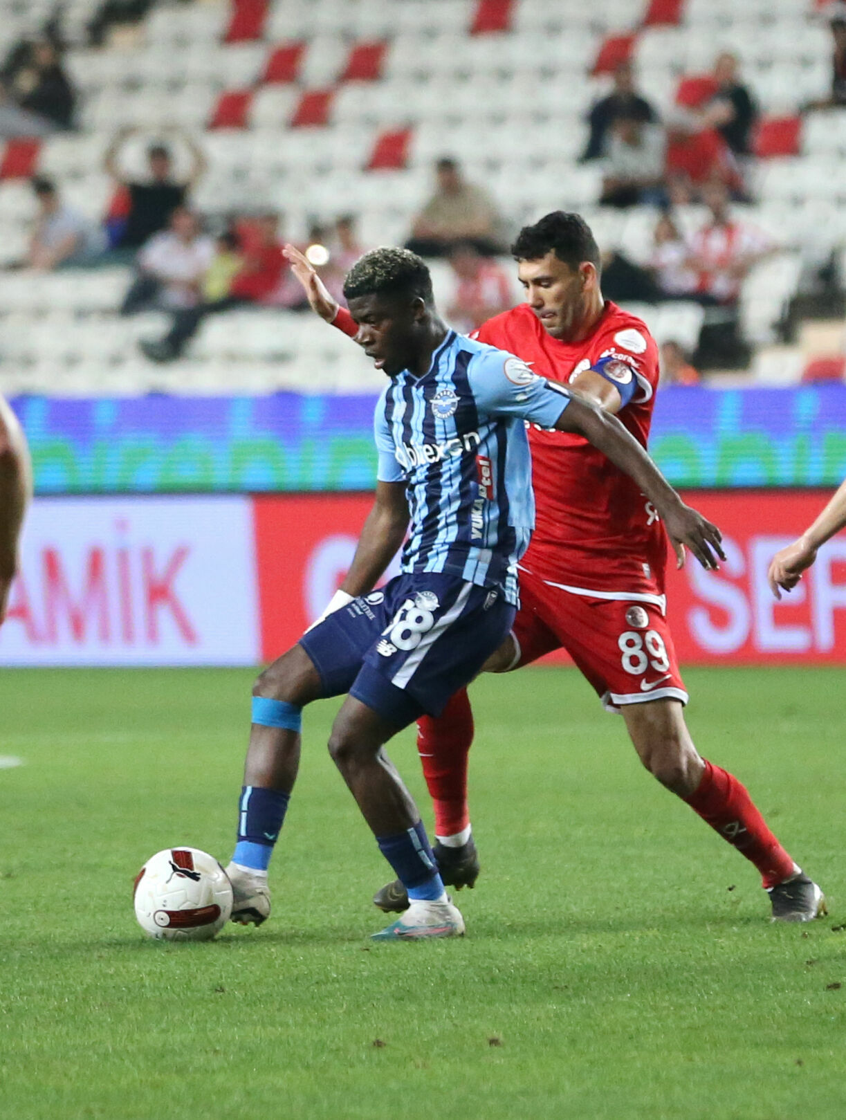 Antalyaspor Adana Demirspor'u son dakikalarda attığı golle yendi 2