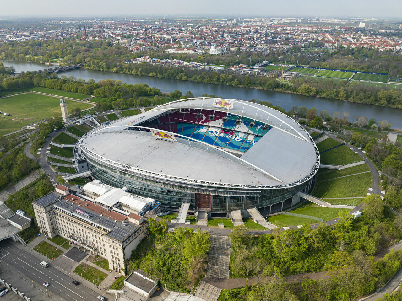 EURO 2024'e Geri Sayım! İşte Maçların Oynanacağı 10 Stadyum ve Şehir 7