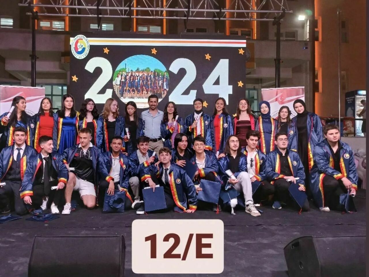 Antalya TOBB Fen Lisesi Mezunlarını Verdi 9