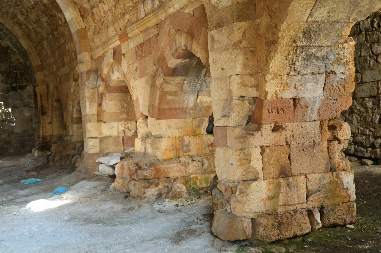 Elazığ'daki 750 Yıllık Kervansaray Zamanın Yıpratmasına Rağmen Ayakta Kalıyor 7