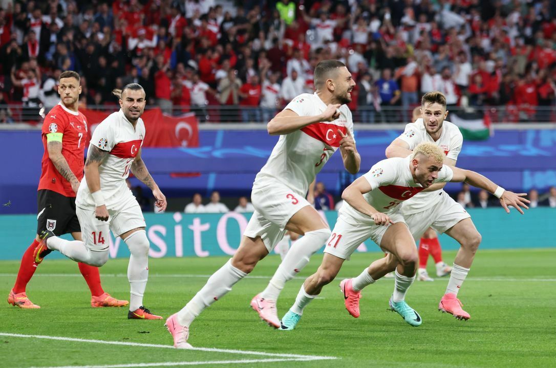 Türkiye Avusturya maçı böyle geçti! Kare kare çeyrek finale götüren zafer 12