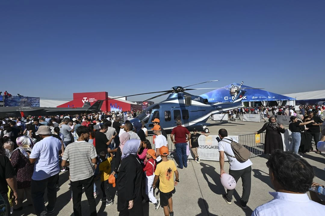 Adana TEKNOFEST'in son gününde ziyaretçi akını: Nefes kesen gösteriler 7