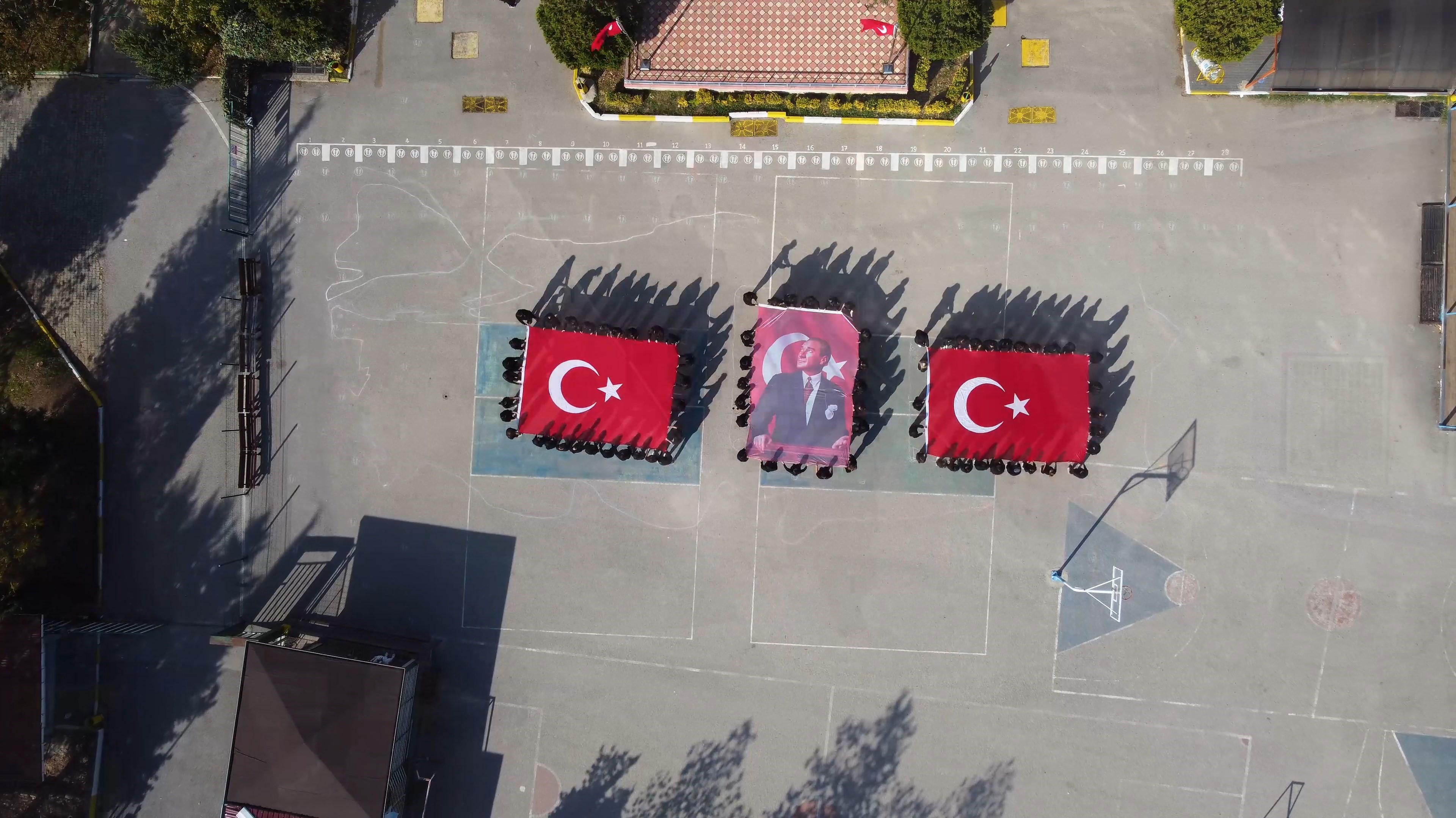 500 öğrenciden özel Cumhuriyet kutlaması 2