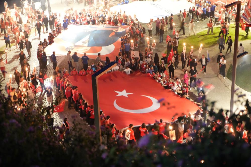Antalya’da Cumhuriyet’in 101. Yılı Coşkuyla Kutlandı 6