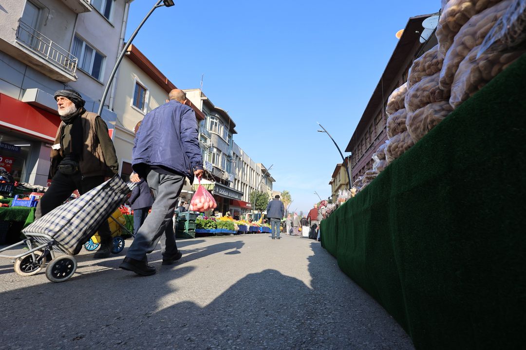 Türkiye'nin En Büyük Pazarı 225 Yıllık! 2 Bin Tezgah Kuruluyor 6