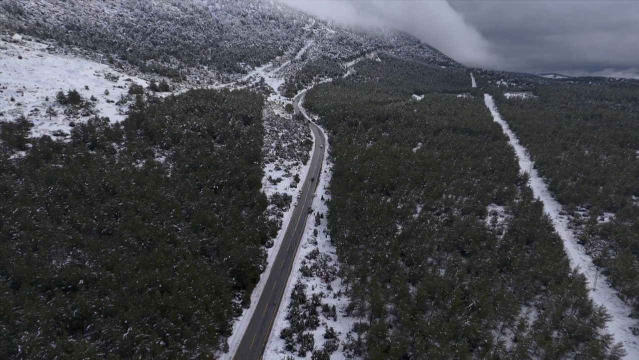 Yılanlı Dağı'nda Muhteşem Kış Manzaraları 5