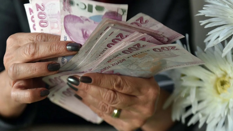 SGK beklenen haberi duyurdu: Artık bu emekliler çift maaş alacak 5