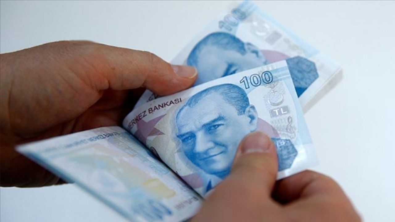 Şaşırtan karar geldi: Emekliler ve memurlar kısa süre sonra bu maaşları almaya başlayacak 1