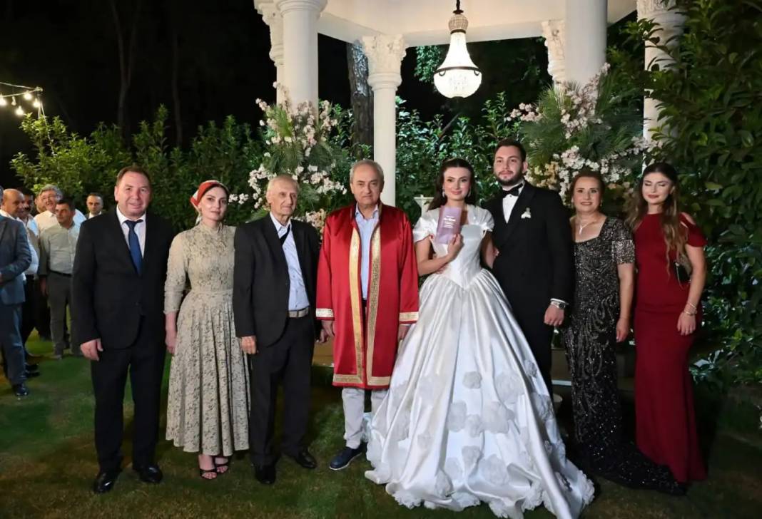Kepez Meclis Üyesi Hüseyin Tatar’ın Oğlu Dünyaevine Girdi 5