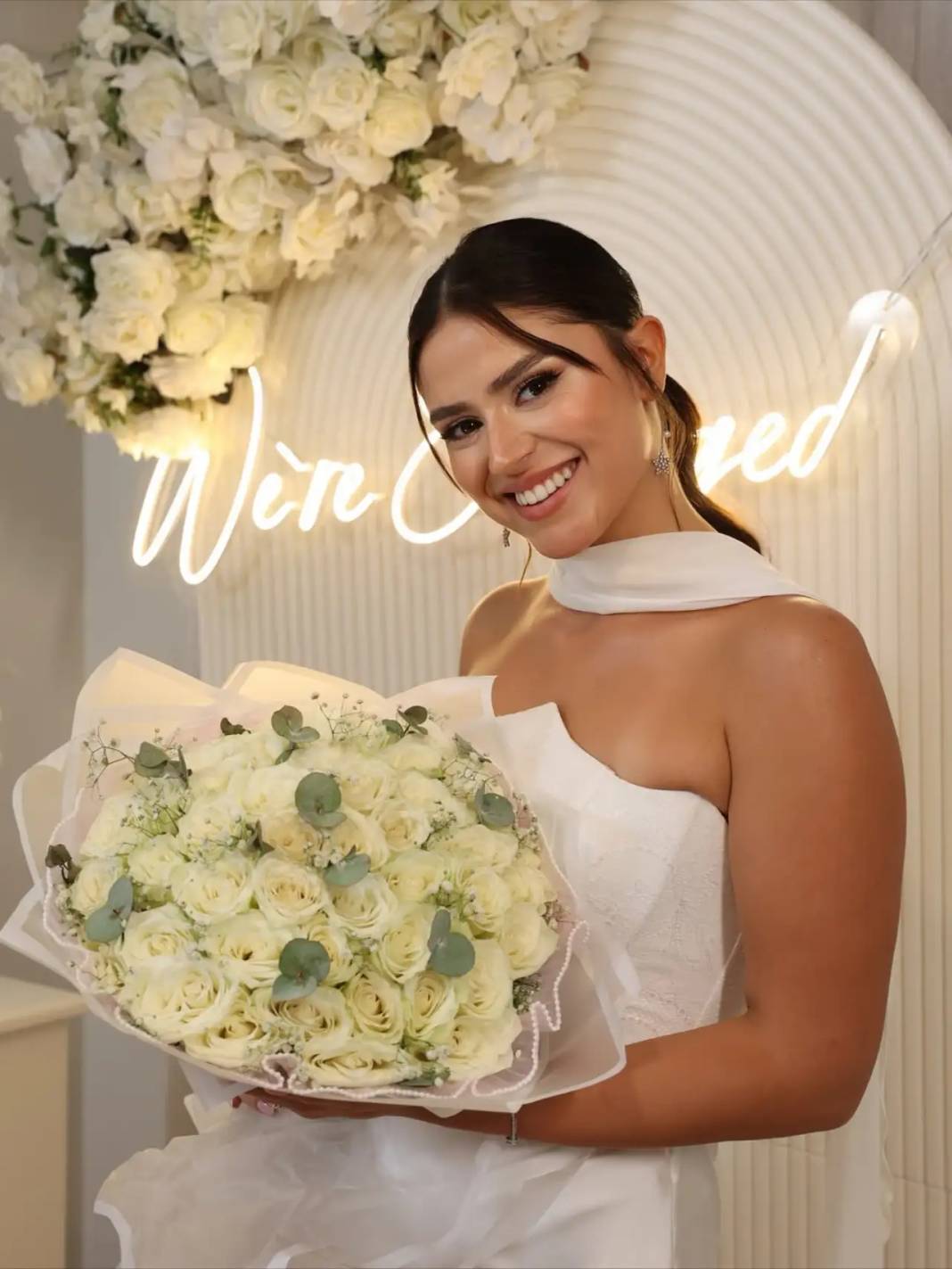 Nişanlandı! Törenden Kareler Gündem Oldu 11