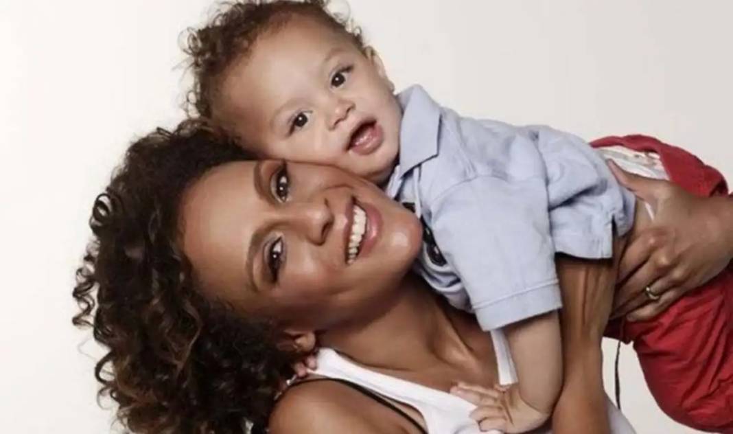 Defne Joy Foster’ın Oğlu Can’ın Son Hali  Olay Oldu 3