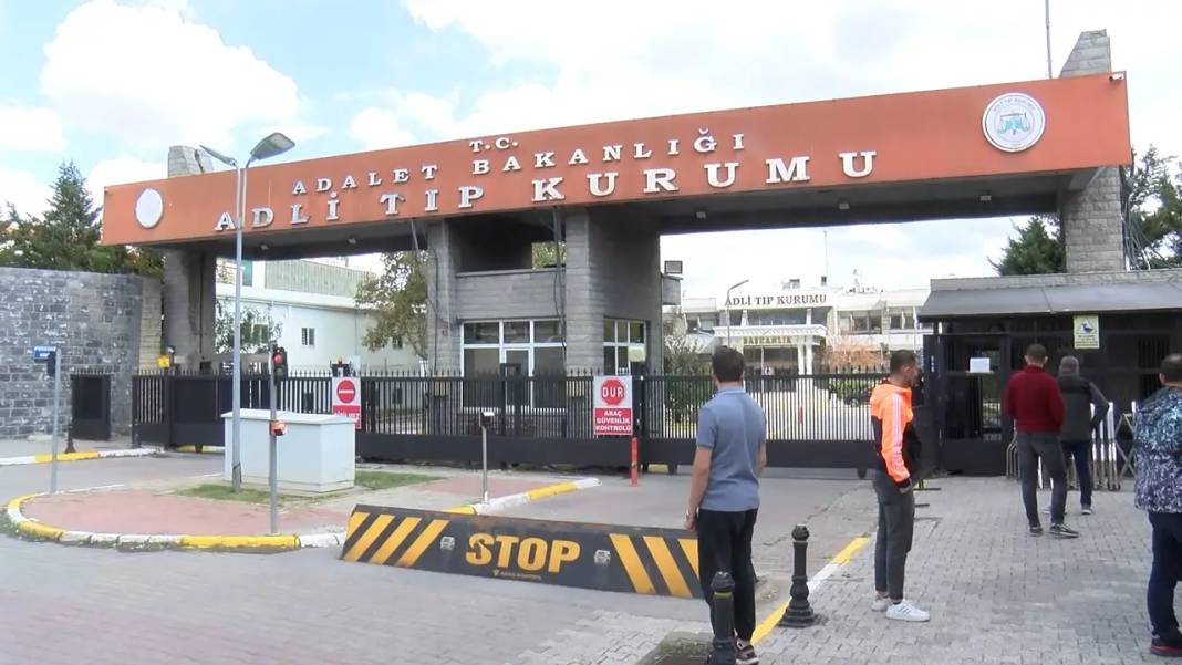 Antalyalı Sıla Ahsen İstanbul'da Pencereden Düşüp Öldü 7