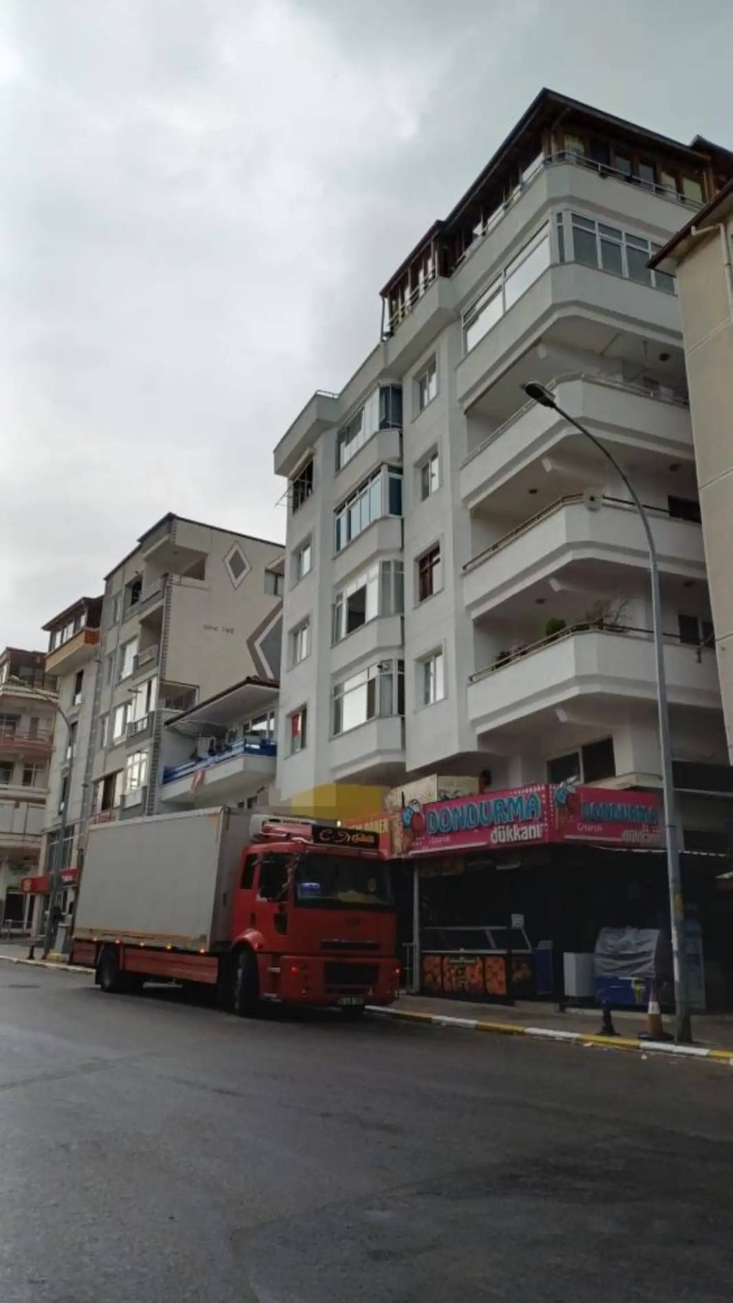 Güllü Hayatını Kaybetti! Güllü Neden Öldü? Güllü Kaç Yaşında? 4