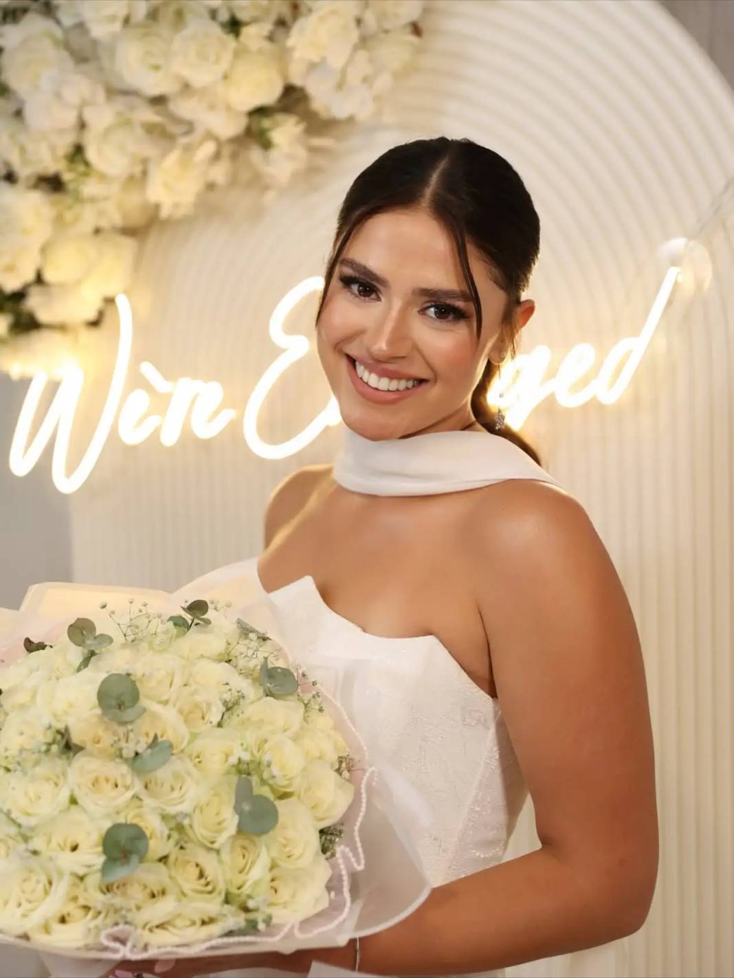 Nişanlandı! Törenden Kareler Gündem Oldu 2