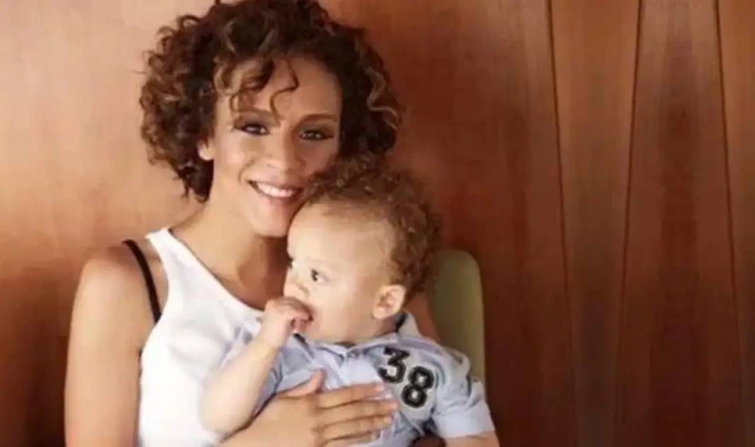 Defne Joy Foster’ın Oğlu Can’ın Son Hali  Olay Oldu 2