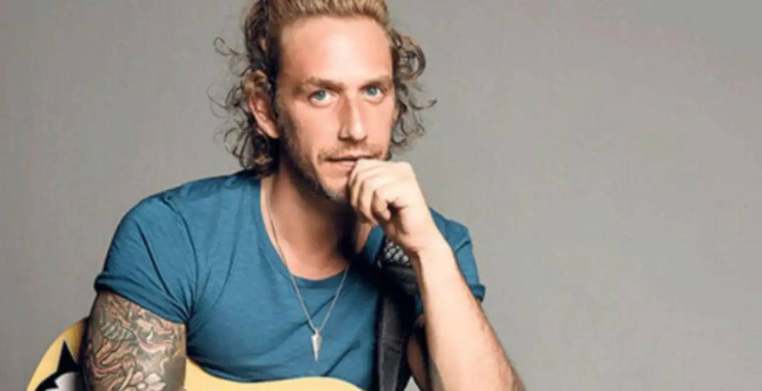 Sezen Aksu’nun Oğlu Mithat Can Özer’in Son Hali Sosyal Medyayı Salladı 1