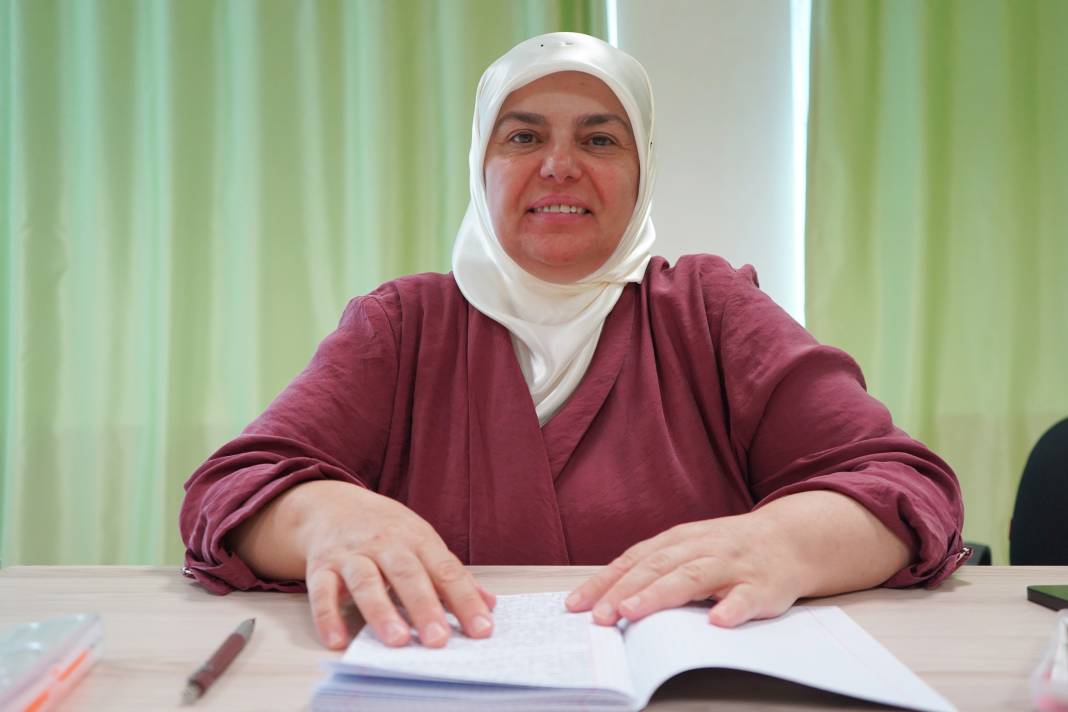 Akdeniz'de 53 Yaşında Üniversiteli Oldu 1