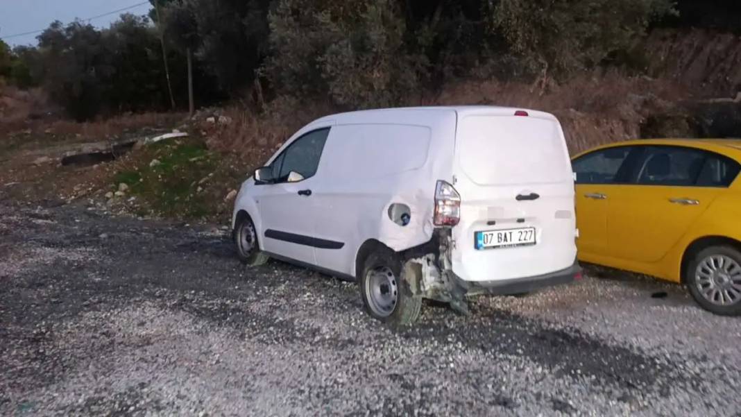 Manavgat’ta Zincirleme Kazaya Dönüşen O Anlar Kamerada! 3