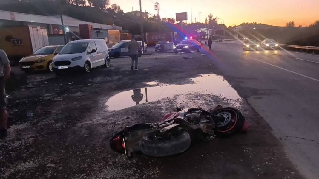 Manavgat’ta Zincirleme Kazaya Dönüşen O Anlar Kamerada! 4