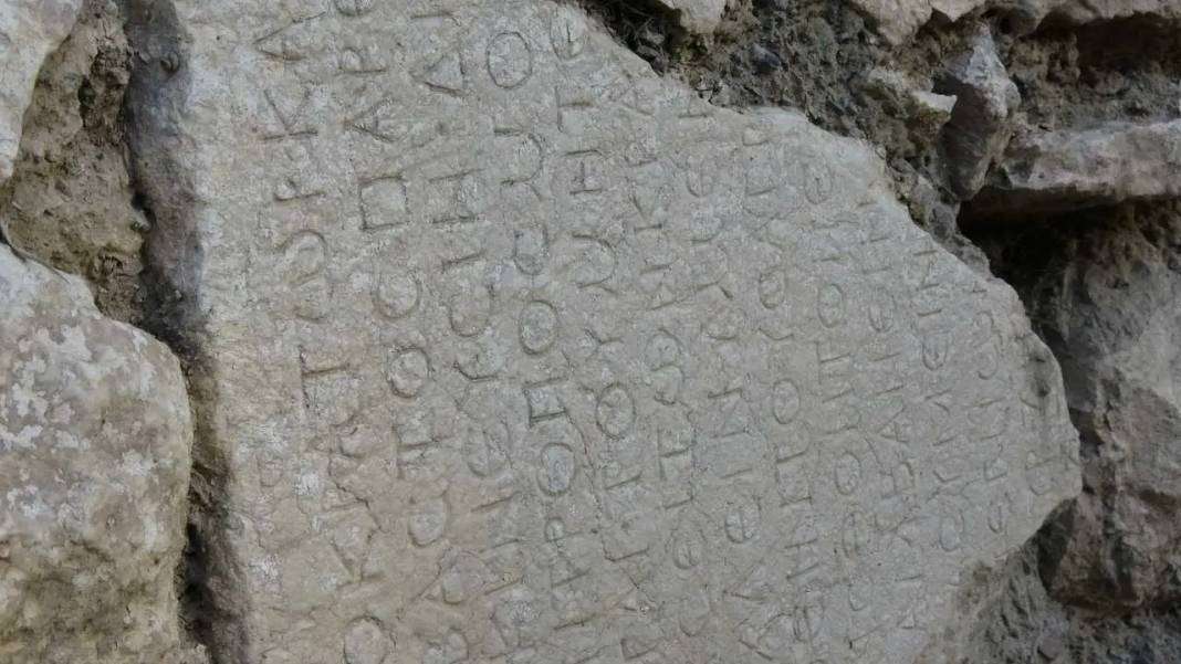 Burdur’da Roma İmparatoru’nun 1800 Yıllık Mektubu Bulundu! 1