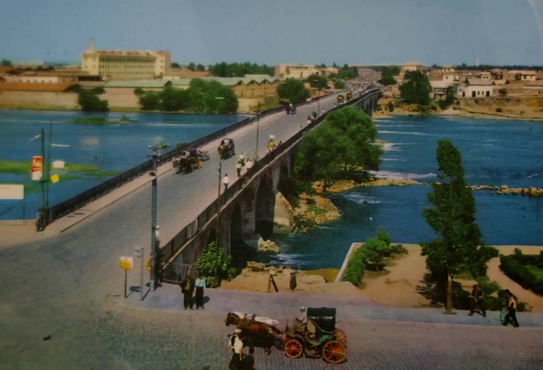 Adana’nın 125 Yıllık Hafızası Tek Koleksiyonda Toplandı! 4