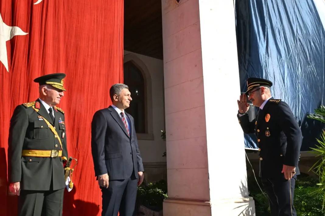 Cumhuriyetimize Tanık Türk Bayrağı Antalya’da Dalgalanıyor 8