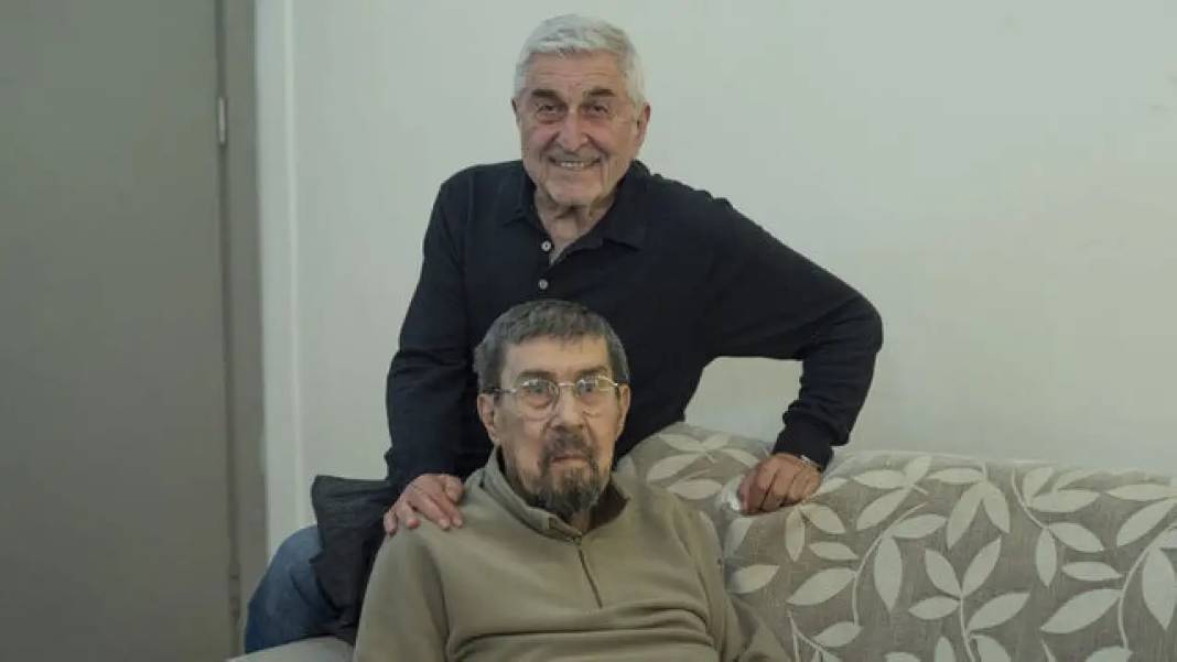 Zihni Göktay Kimdir? Huzur Evinde Mi? Kaç Yaşında? Çocukları 7