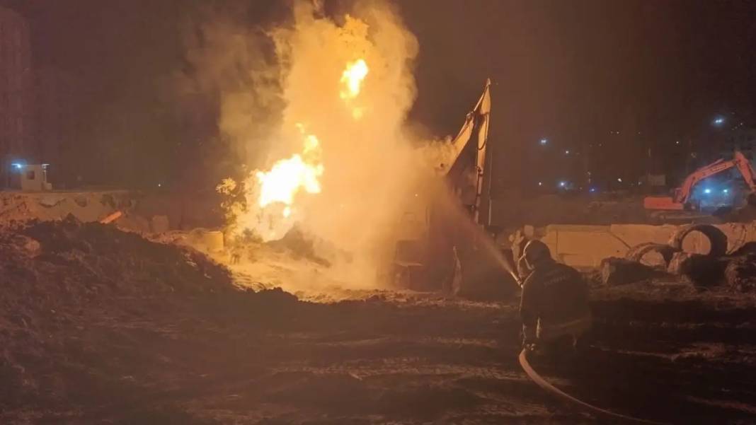 Hatay’da Doğalgaz Patlamasında Faciadan Dönüldü! 2 İşçi Yaralandı 1