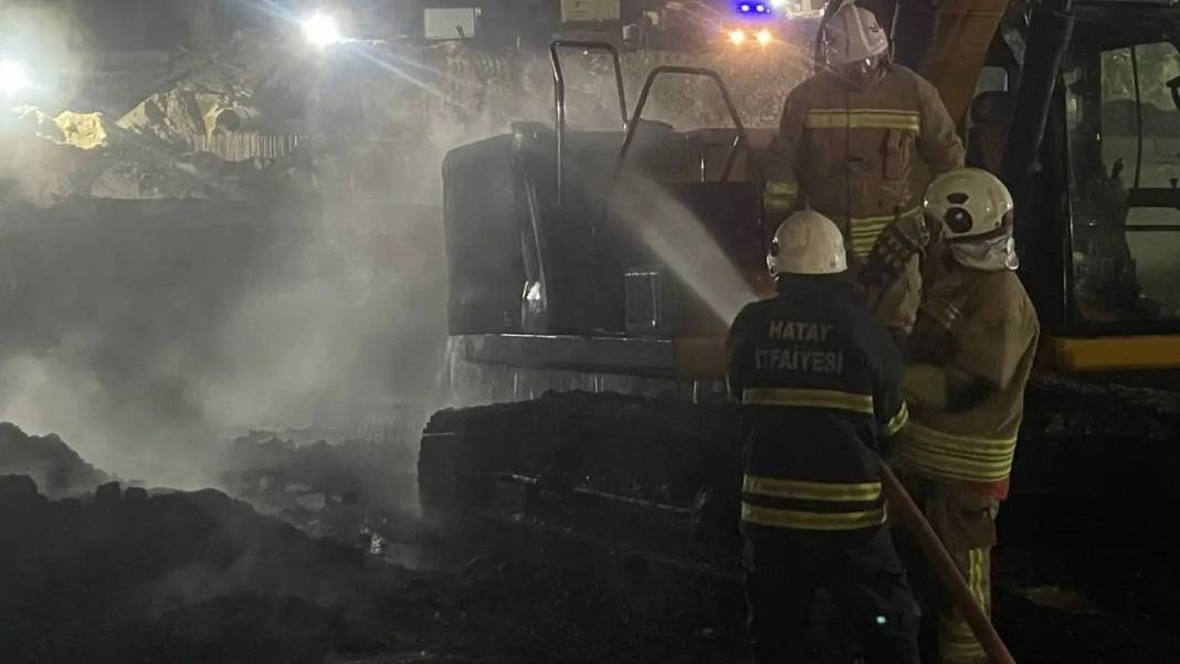 Hatay’da Doğalgaz Patlamasında Faciadan Dönüldü! 2 İşçi Yaralandı 3