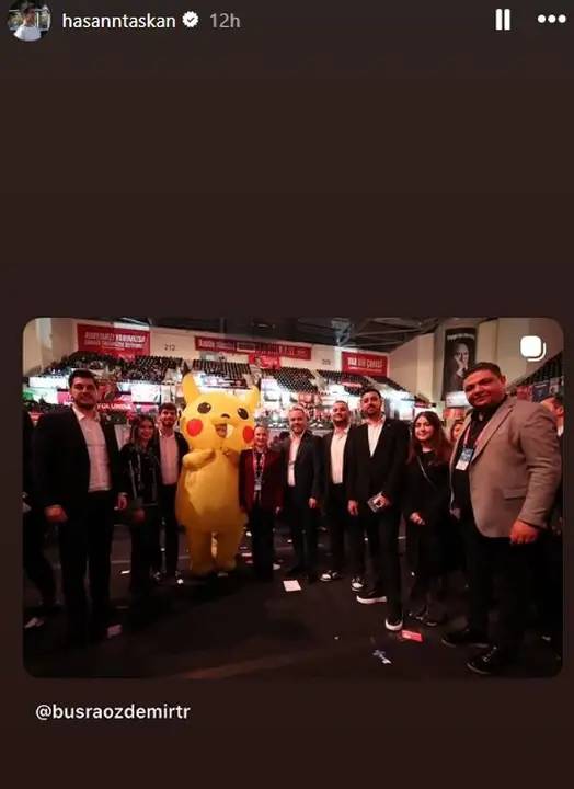 Antalyalı Pikachu CHP Kurultayı’nda 8