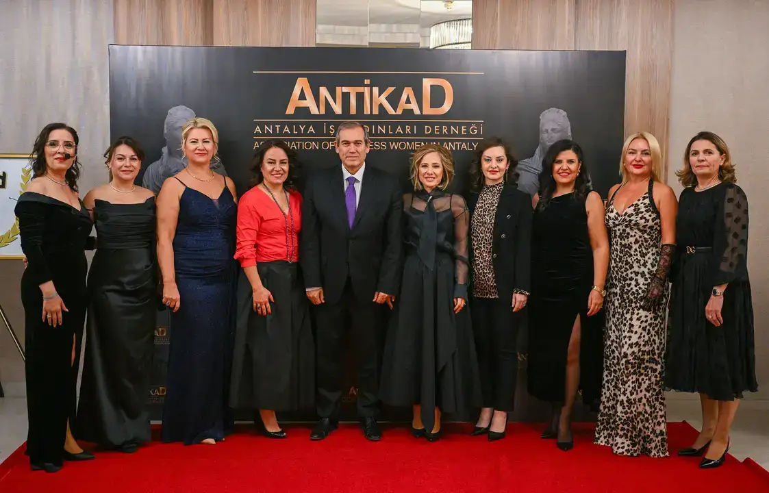 ANTİKAD 2025 Ödülleri Sahiplerini Buldu 19