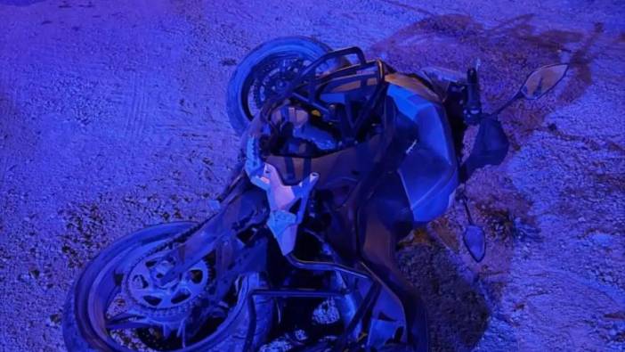 Korkuteli'nde Korkutan Kazada Motosiklet Şarampole Uçtu! 1 Kişi Yaşamını Yitirdi