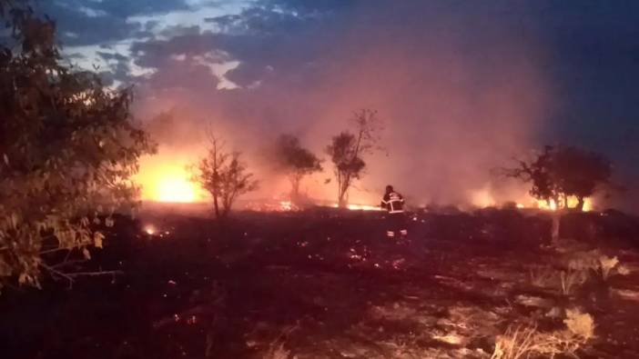 Burdur Merayolu'nda Gece Yangın Alarmı!